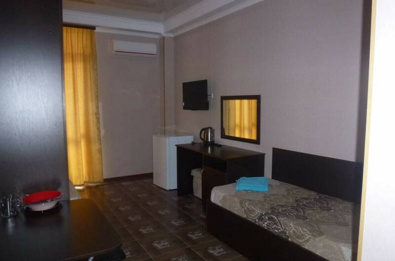 Трехместный номер c балконом