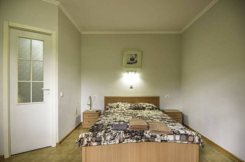 Трехместный номер (№ 102)