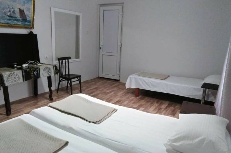 № 4 Трехместный номер с доп. местом