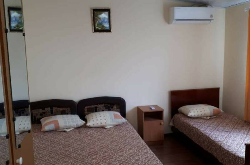 «Эконом» 3-х местный