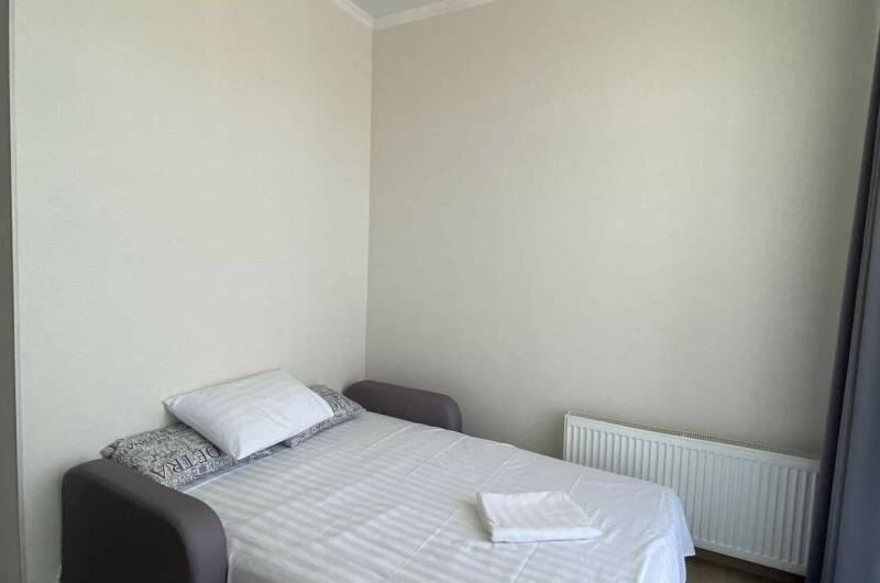 Семейный номер с боковым видом на море