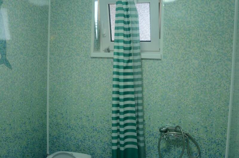 4-х местный номер с террасой первый этаж