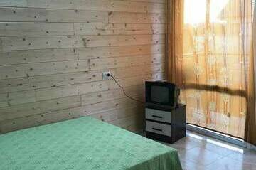 «Полулюкс»