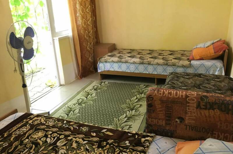 «Эконом» 3-х местный