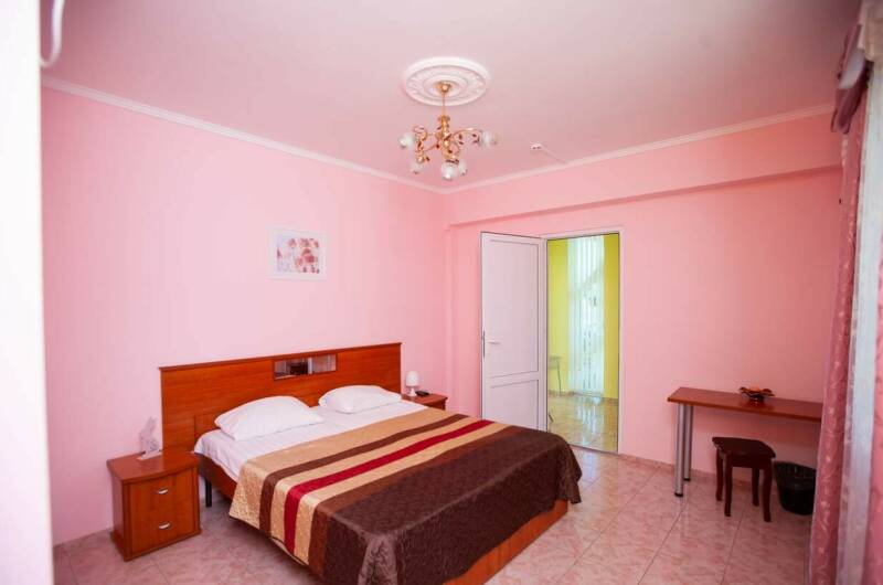 Двухместный номер с диваном