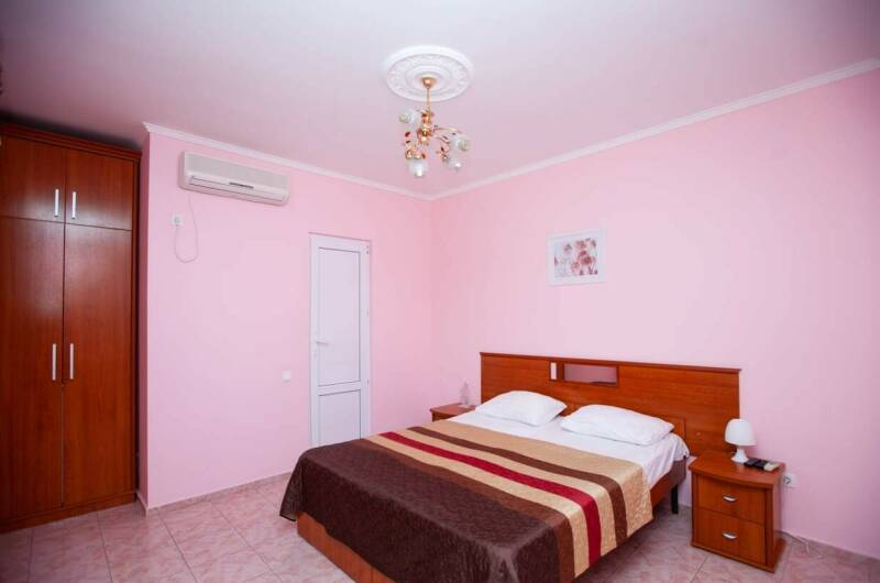 Двухместный номер с диваном