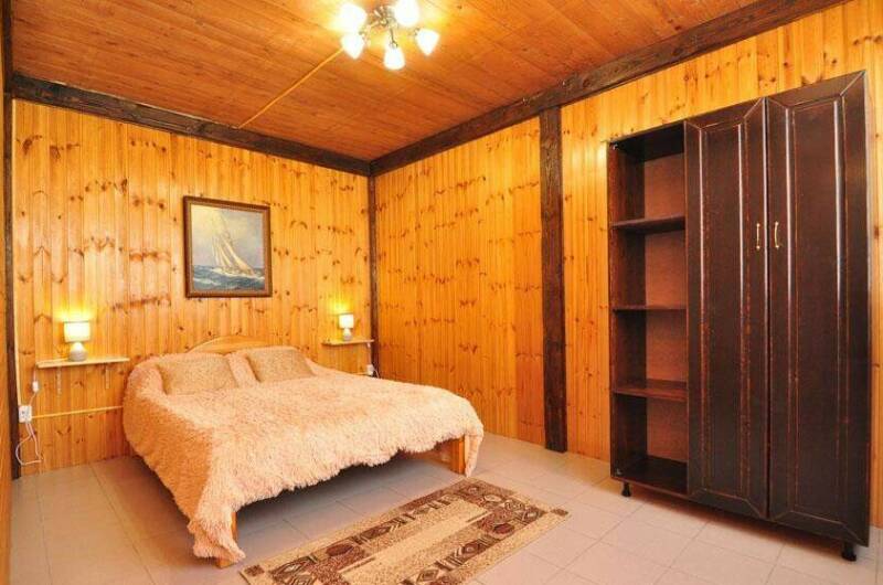 Номер двухкомнатный с кухней на 5 чел