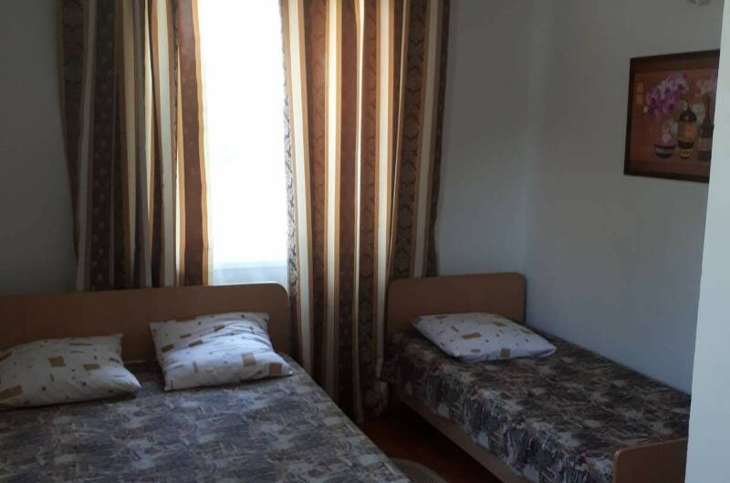 Номер двухкомнатный с кухней