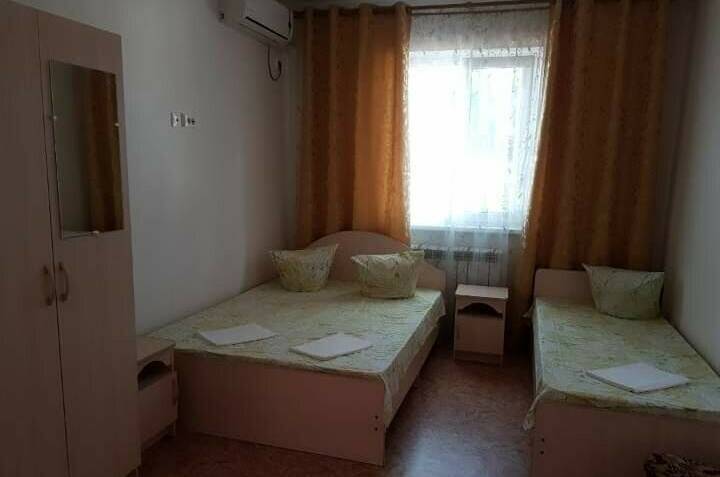 Четырёхместный эконом