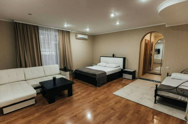 Семейный Полулюкс