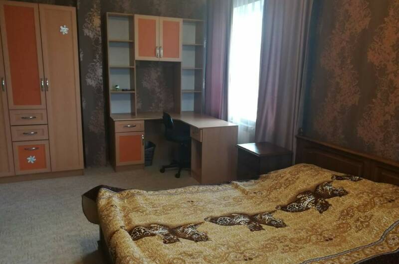 Этаж под ключ с холлом и 3 спальные комнаты