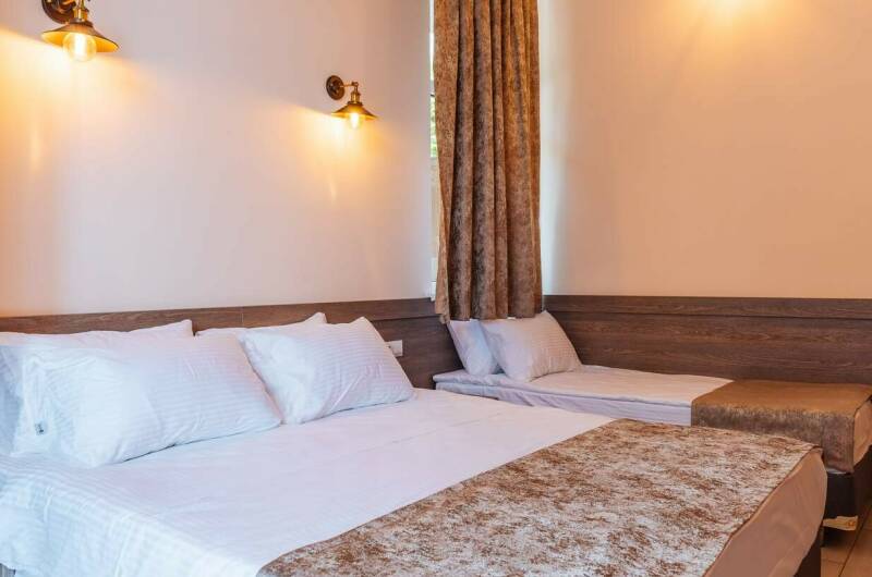 Четырехместный с балконом