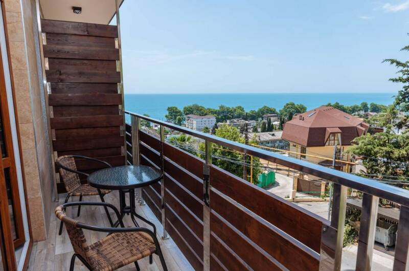 Семейный с балконом и видом на море