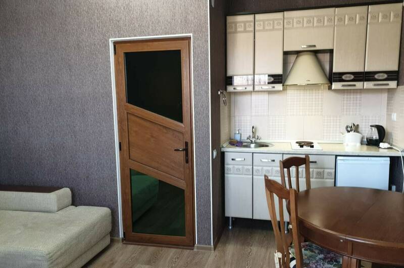 № 1 Двухкомнатный номер с кухней