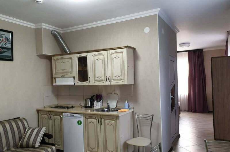 № 2 Двухкомнатный номер с кухней