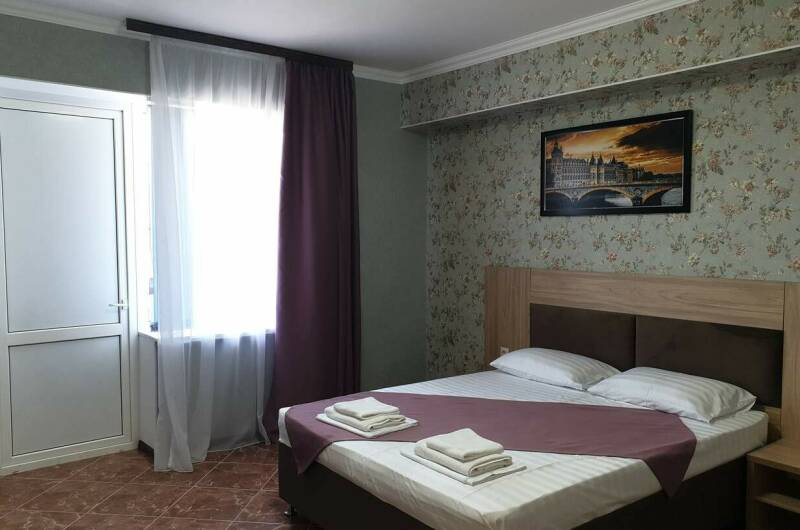 № 3 Двухкомнатный номер с кухней