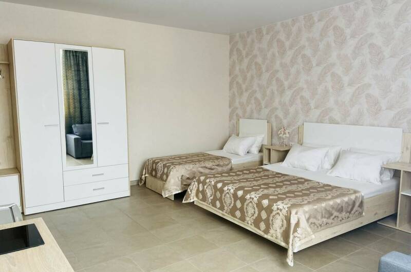 ЛЮКС с кухней 45кв