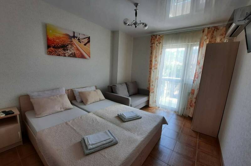 Комната Трехместная «Стандарт» № 15