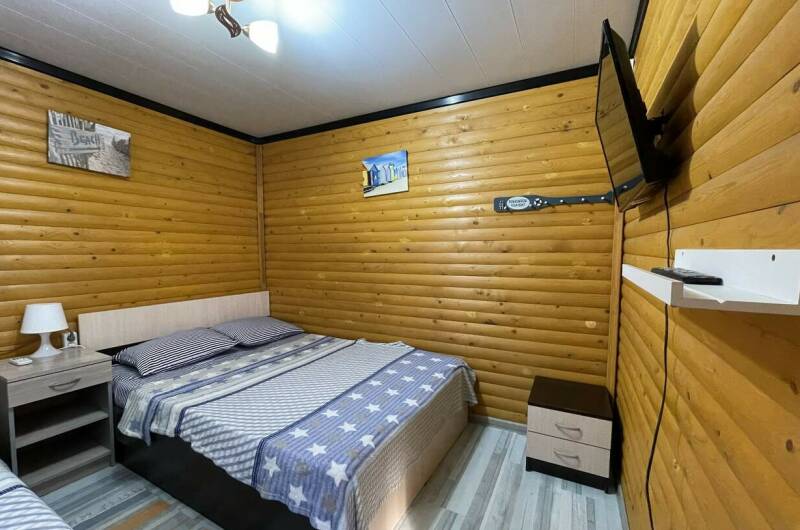 Домик 2-комнатный с большой верандой