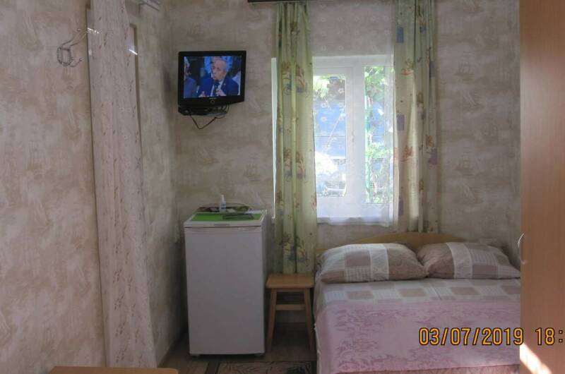 Трехместный номер -в отдельном домике