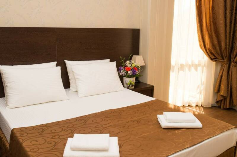 Улучшенный люкс (3-х местный) с балконом