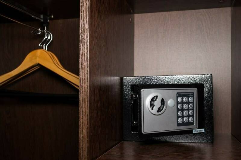 Улучшенный люкс (3-х местный) с балконом