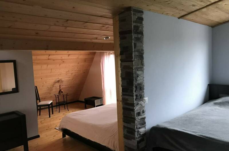 Двухкомнатный с балконом