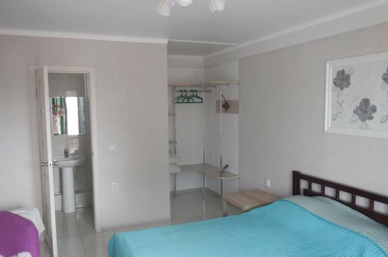 4-х местный номер с видом на море или балконом