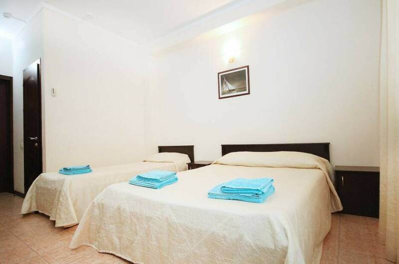 Номер «Полулюкс» 3-х местный