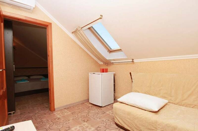 Номер «Стандарт» 2-х комн. 4-х мест. (в мансарде)