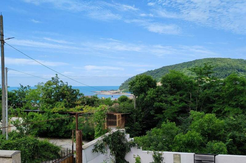 С видом на море