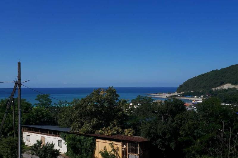 С видом на море