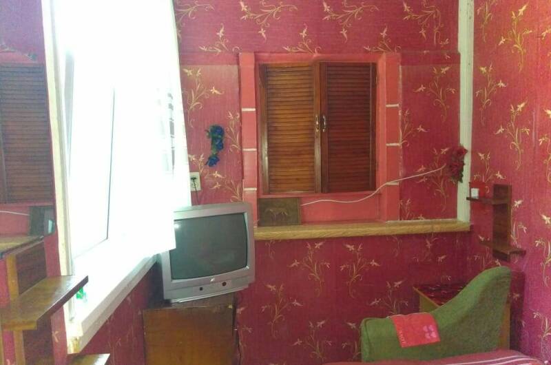 Номер «Бордовый»