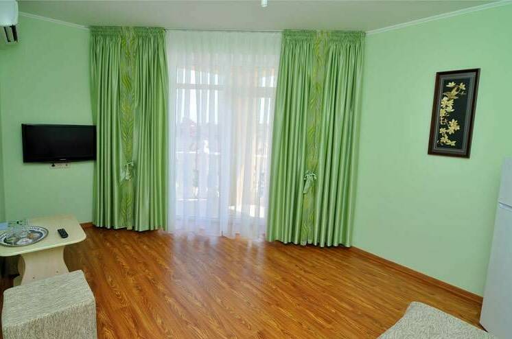 4-х местный 2-х комн. «Люкс» с балконом 9 кв. м