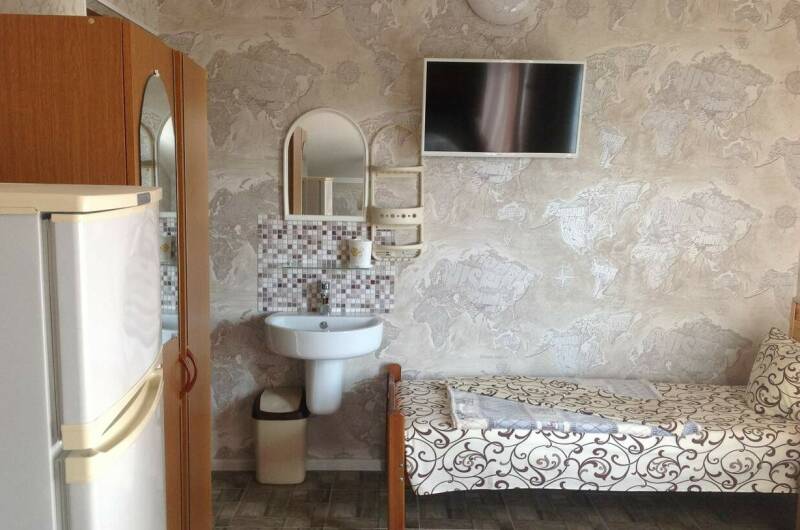 3-х местный «Эконом» с балконом с видом на море