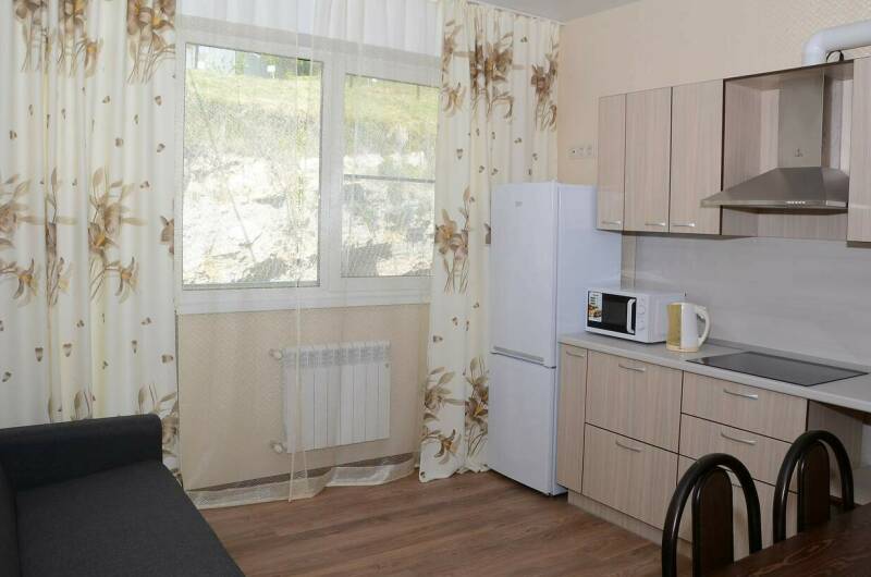 Апартаменты с 1 спальней и балконом