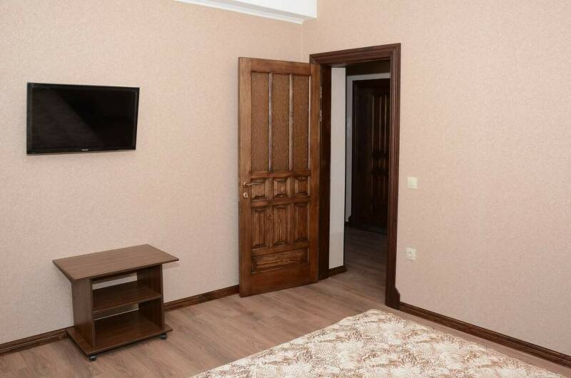 Апартаменты с 1 спальней и балконом