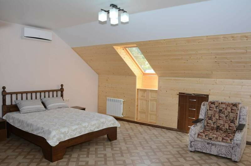 Студия с кухней