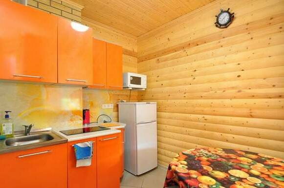 «Люкс» двухкомнатный с кухней