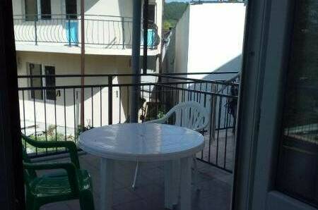 Четырехместный номер с балконом