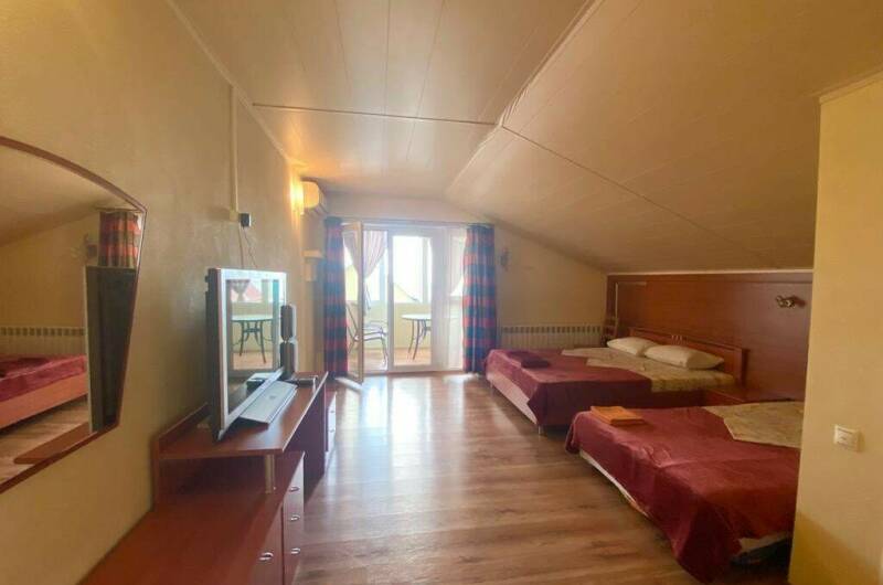 2х--3х местная комната большая +