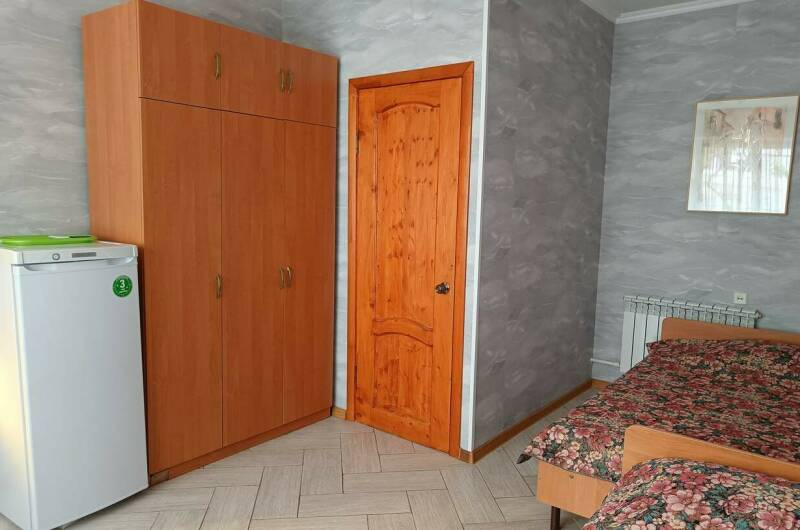 Номер на 3−4 человека (1 этаж)