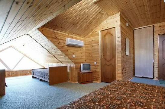 4-х местная «Мансарда»