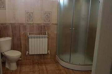 Номер «Люкс» 3-х местный с доп. местами