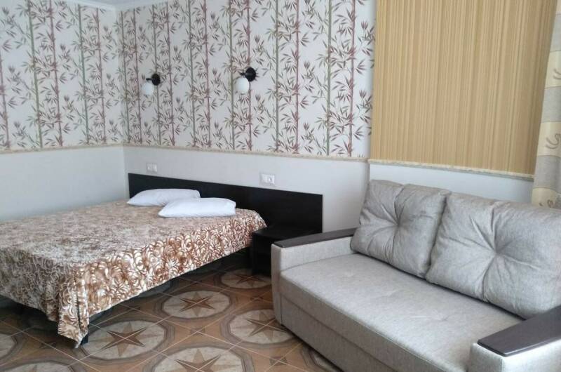 4-х местная комната со встроенной кухней