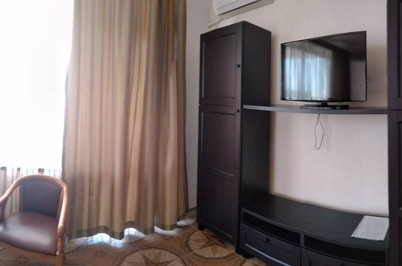 Две комнаты для 4-человек