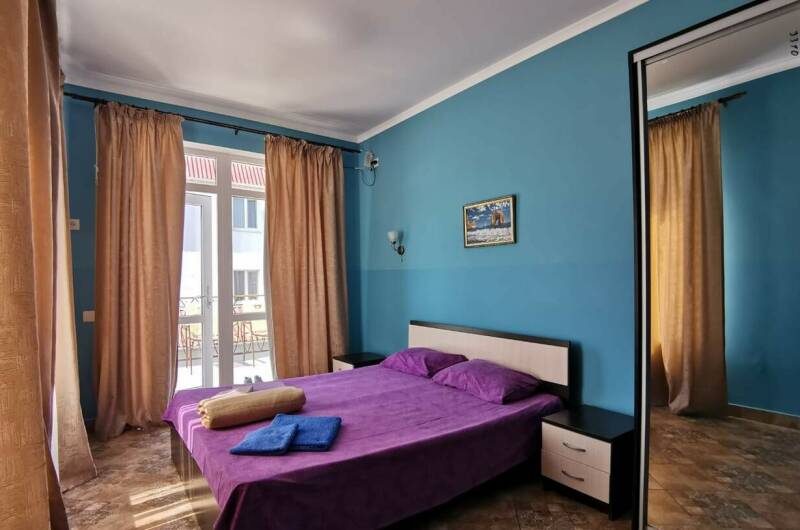 Семейный с видом на море