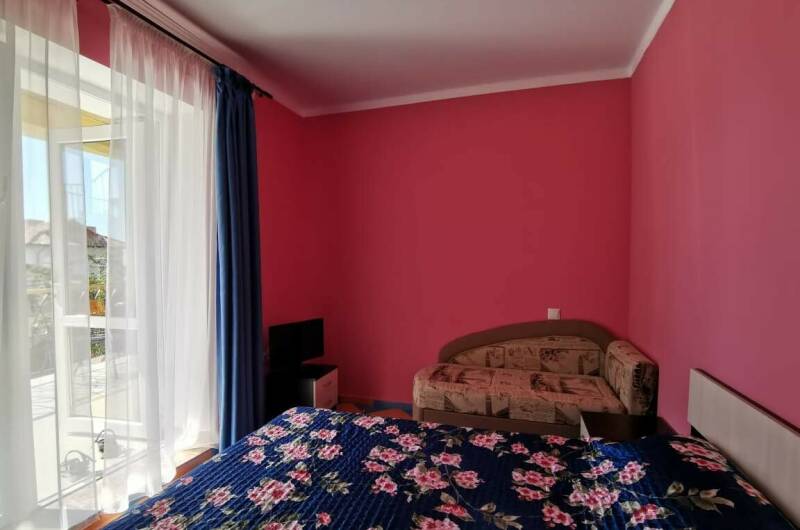 Номер 3-х местный с видом на море