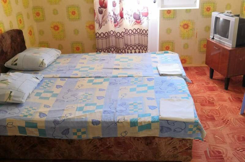 2х местн. номер «эконом» на мансарде с балконом