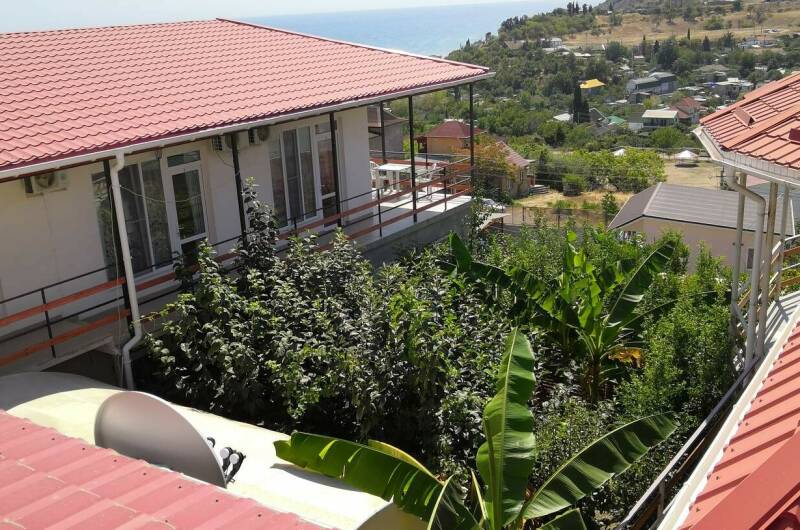 2х местн. номер «эконом» на мансарде с балконом